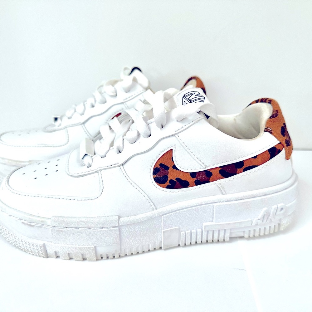 Nike Airforce Pixel